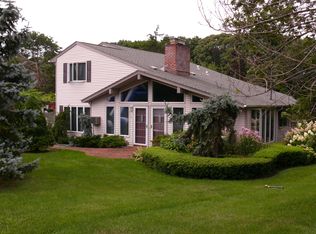 4 Sheffield Ln, Northport, NY 11768