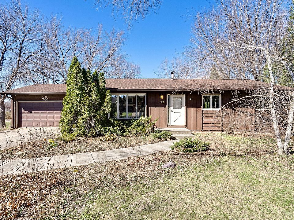 1st image of 701 Sibley Dr