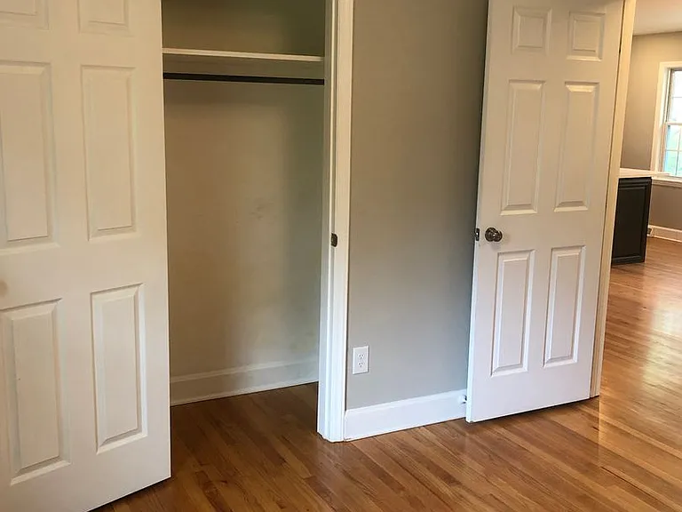 1710 Starbrook Dr — Photo 7