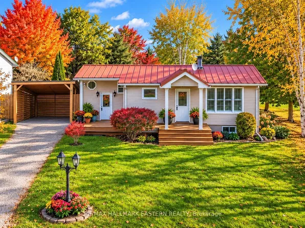 2839 Peter St, Hamilton, ON K9A 4J9