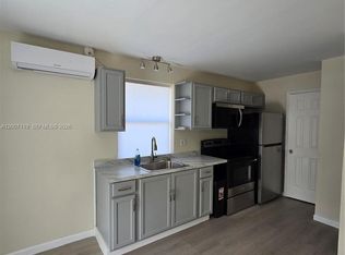 5936 Fillmore St #3, Hollywood, FL 33021