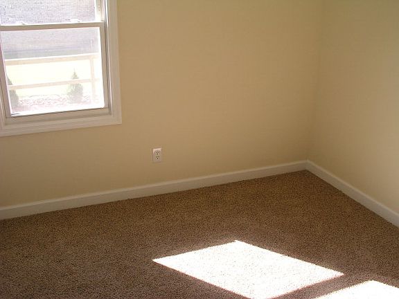 5th image of 199 Hill Ln