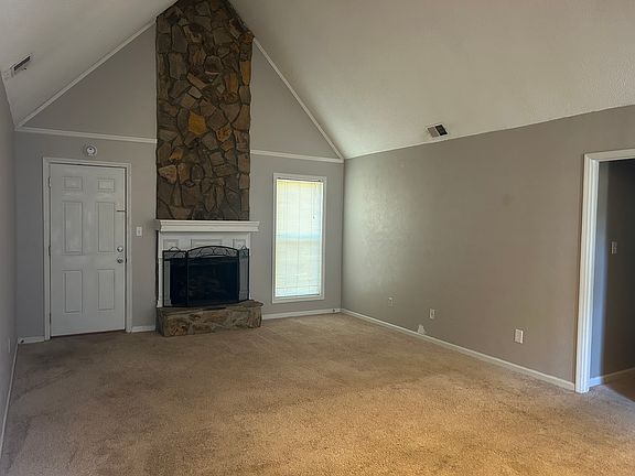 5th image of 283 W Wynngate Dr