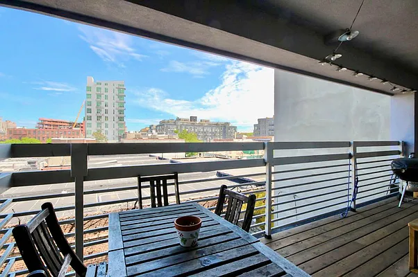 Rented by Rentopia | media 21