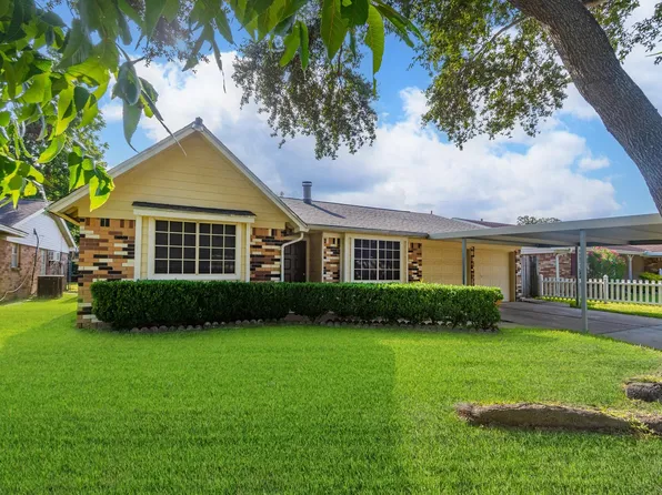 4210 Cork Ln, Deer Park, TX 77536