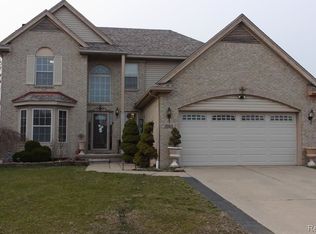 15560 Glenhurst, Southgate, MI 48195