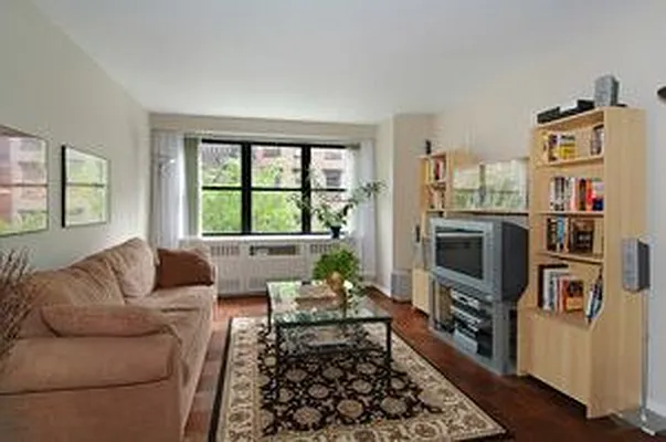 Sold by Douglas Elliman | media 8