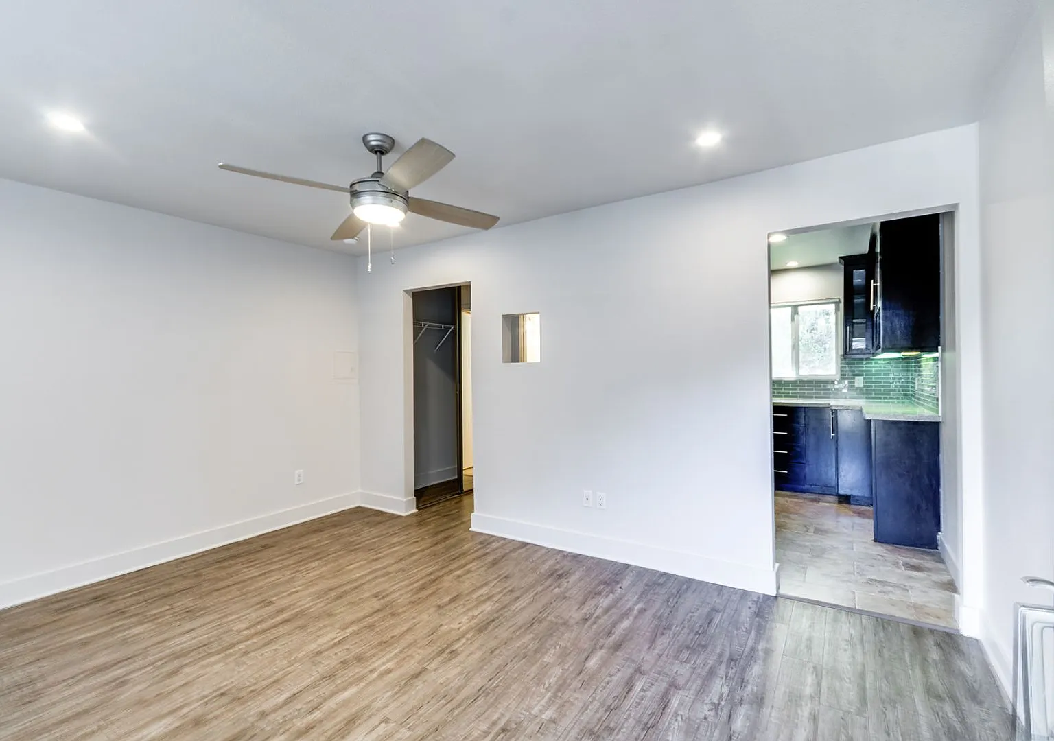 Canyonwood Apartments — Photo 4