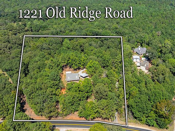 2nd image of 1221 Old Ridge Rd E