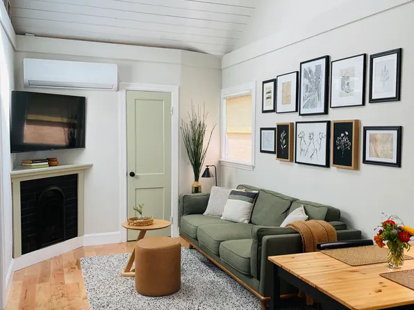 10 1/2 Anna St, Cincinnati, OH 45215