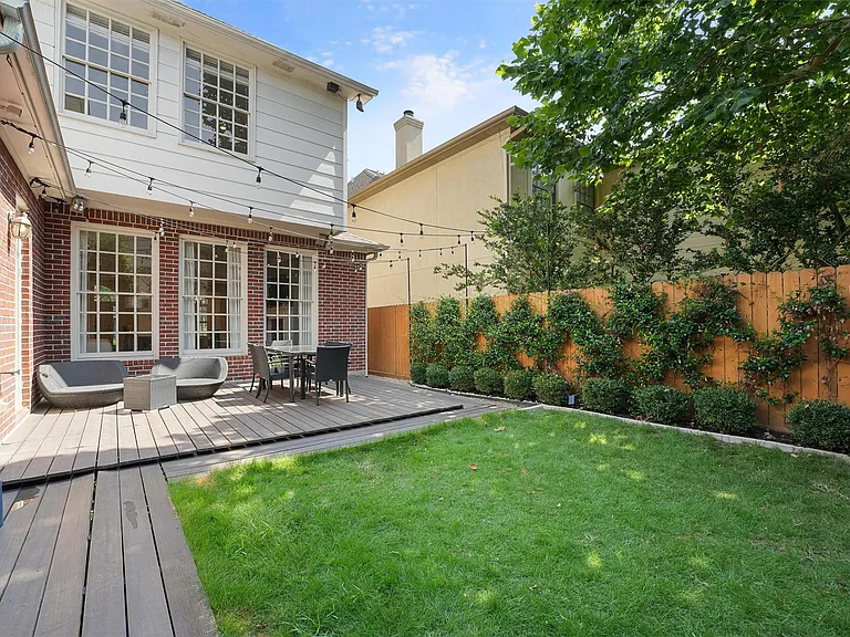 4127 Amherst St — Photo 29