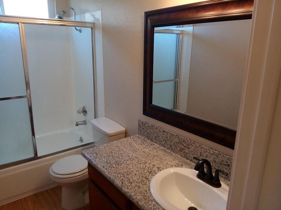 Upstairs Bathroom