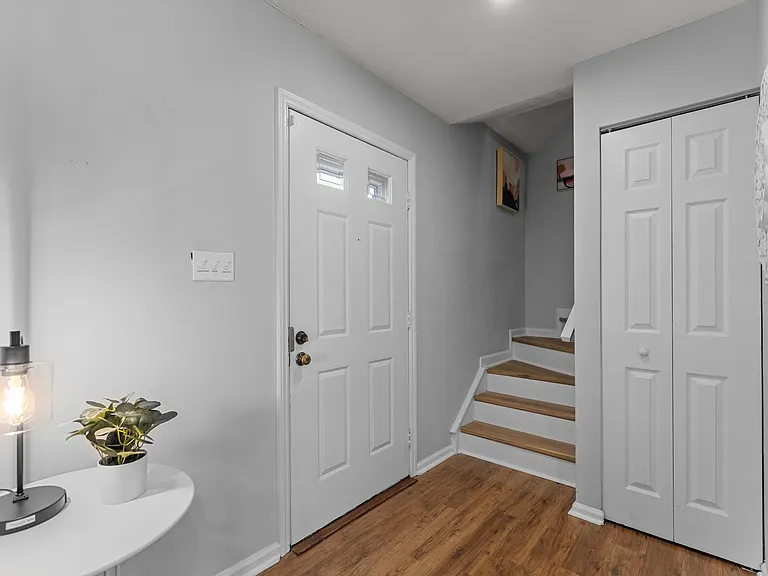 2321 Sierra Dr — Photo 34