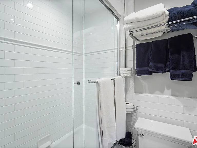 6787 Las Olas Way — Photo 24