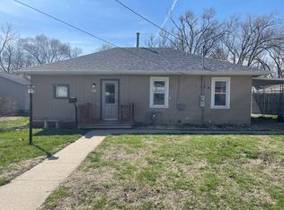 1324 Mary Ave, Rock Falls, IL 61071
