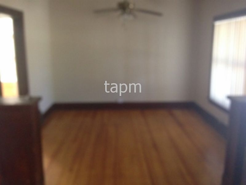 2nd image of 806 14th Ave