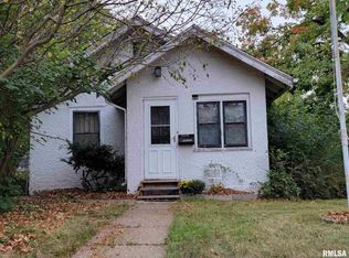 2603 N 3rd St, Clinton, IA 52732