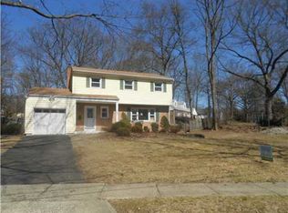 20 Prince Rd, East Brunswick, NJ 08816
