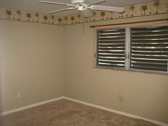 4th image of 240 N Collier Blvd APT C4