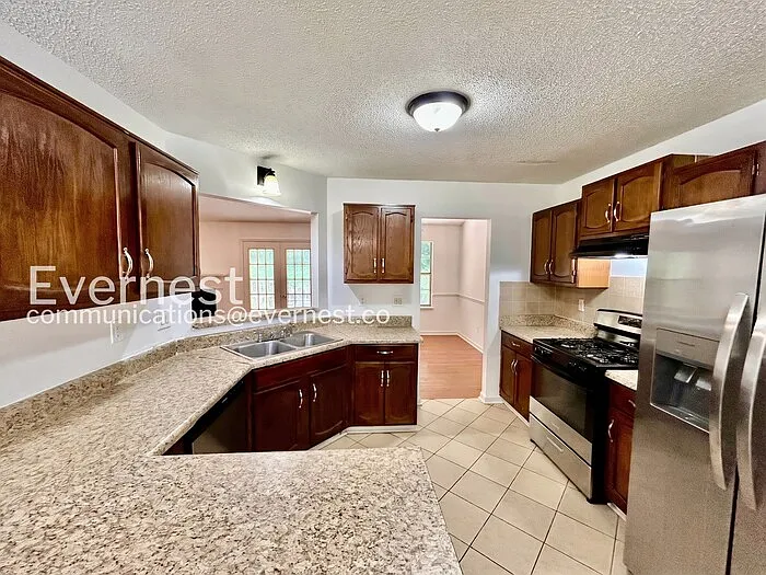 3061 Herscu Way — Photo 6