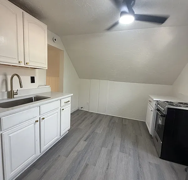 4345 W 48th St — Photo 23