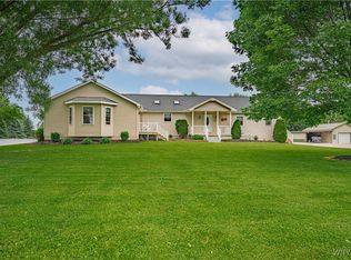 7940 Chestnut Ridge Rd, Gasport, NY 14067