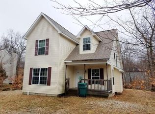 8411 Porcupine Dr, Tobyhanna, PA