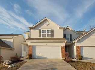 208 Waterside Crossing Ct, Saint Peters, MO 63376