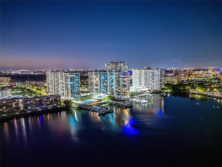 18081 Biscayne Blvd #1903 — Photo 13