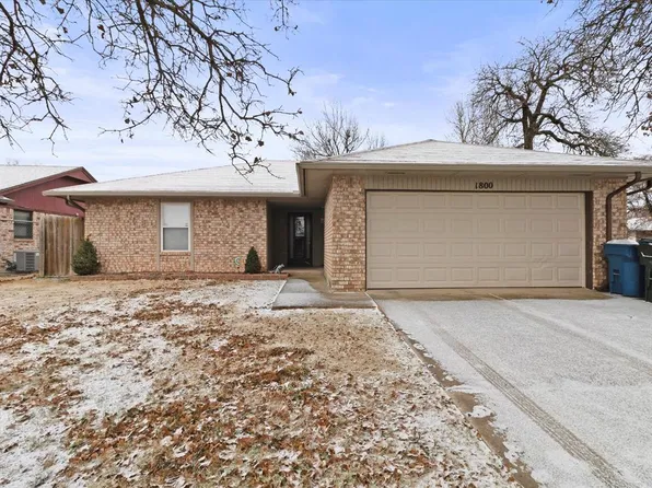 1800 Mark Trl, Oklahoma City, OK 73141