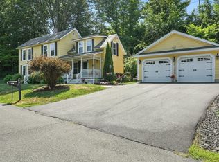 8 Craig Ave, Turners Falls, MA 01376