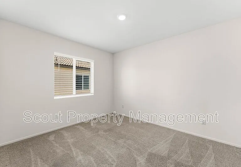 28841 Cutlass St — Photo 27