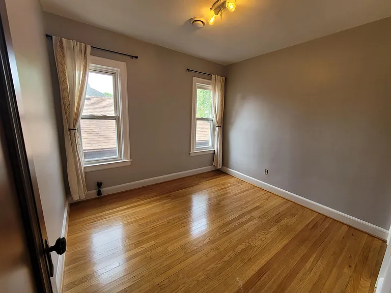 1318 Somerset Ave #1 — Photo 16