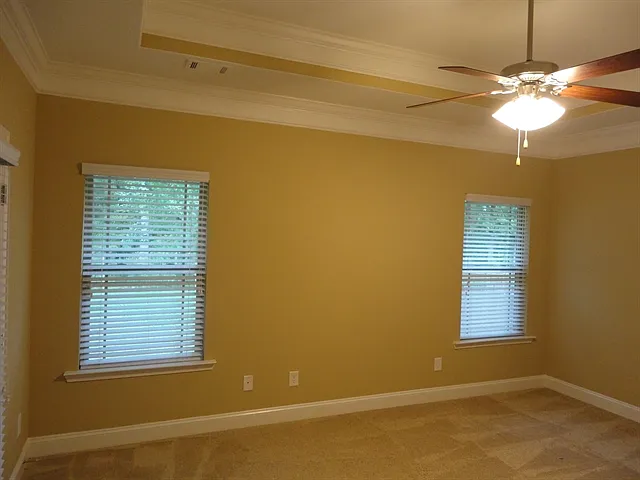667 W Heatherstone Ln — Photo 6