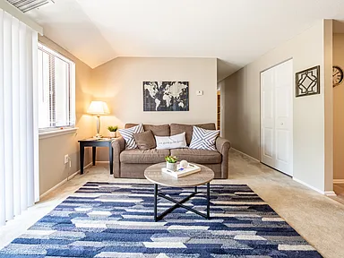 2BR 1BA