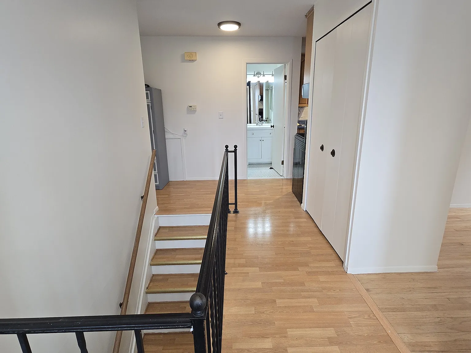 2 bed, 1176 sqft, $1,800 — Photo 2