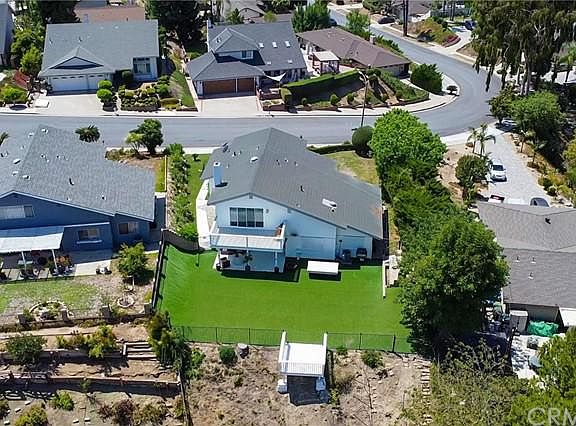 3rd image of 500 Cameron Crest Dr