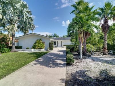 117 13th St, Belleair Beach, FL, 33786