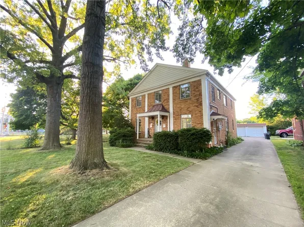 19658 Hilliard Blvd, Rocky River, OH 44116