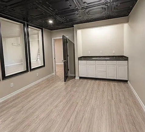1258 Overland Ave #B — Photo 2
