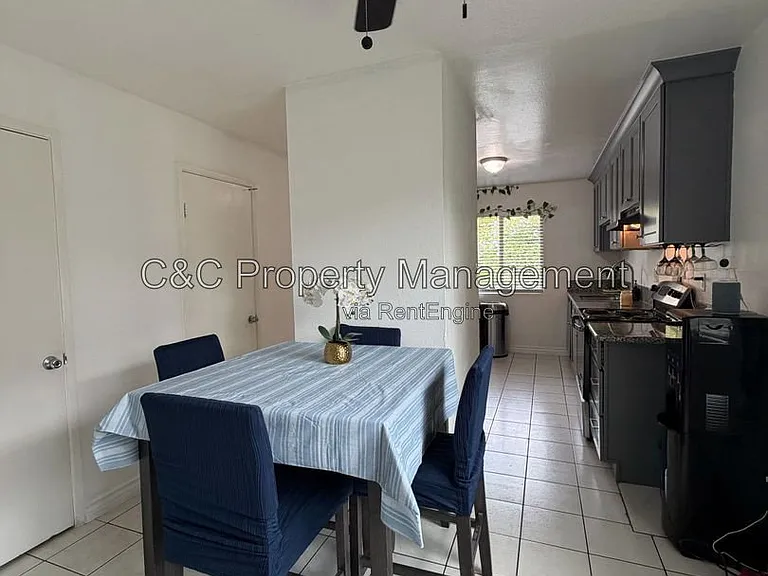 7099 Russan Ln — Photo 5