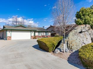 29951 Pinedale Dr, Tehachapi, CA 93561