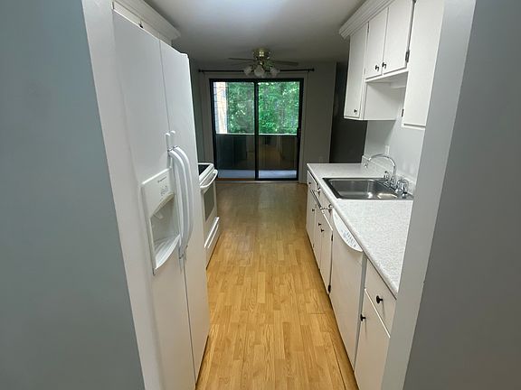 2nd image of 269 Watertree Dr