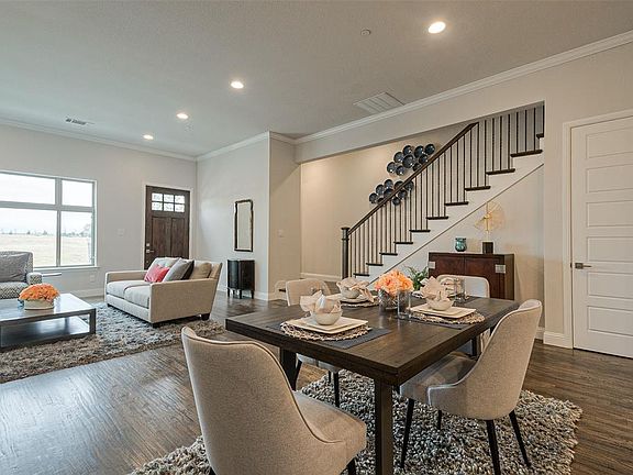 3rd image of 7128 Wessex Ct