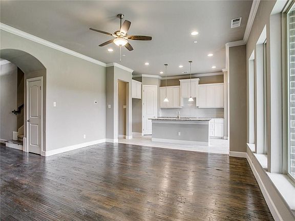 2nd image of 5116 Melia Dr