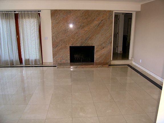 5th image of 3099 Alexis Dr