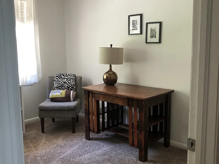 405 Delores Dr — Photo 9
