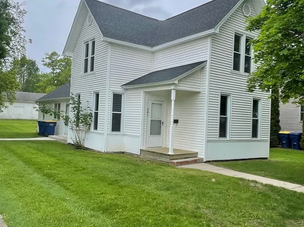 301 W State St, Corunna, MI 48817