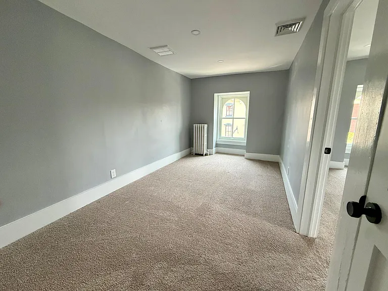 25 W State St #3 — Photo 7