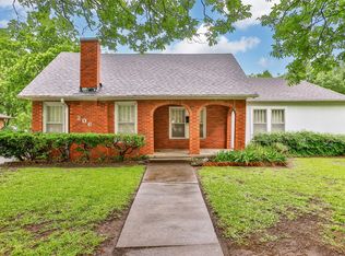 206 Ritchey St, Gainesville, TX 76240